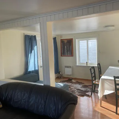 Gamle Huset Pa Landet Holiday home Notteroy